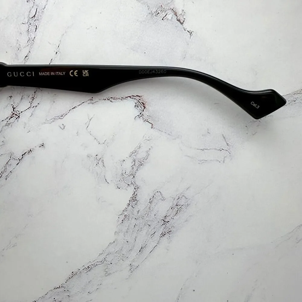 New Gucci Sunglasses Black Square Rectangular Gold Interlocking GG Metal Logo